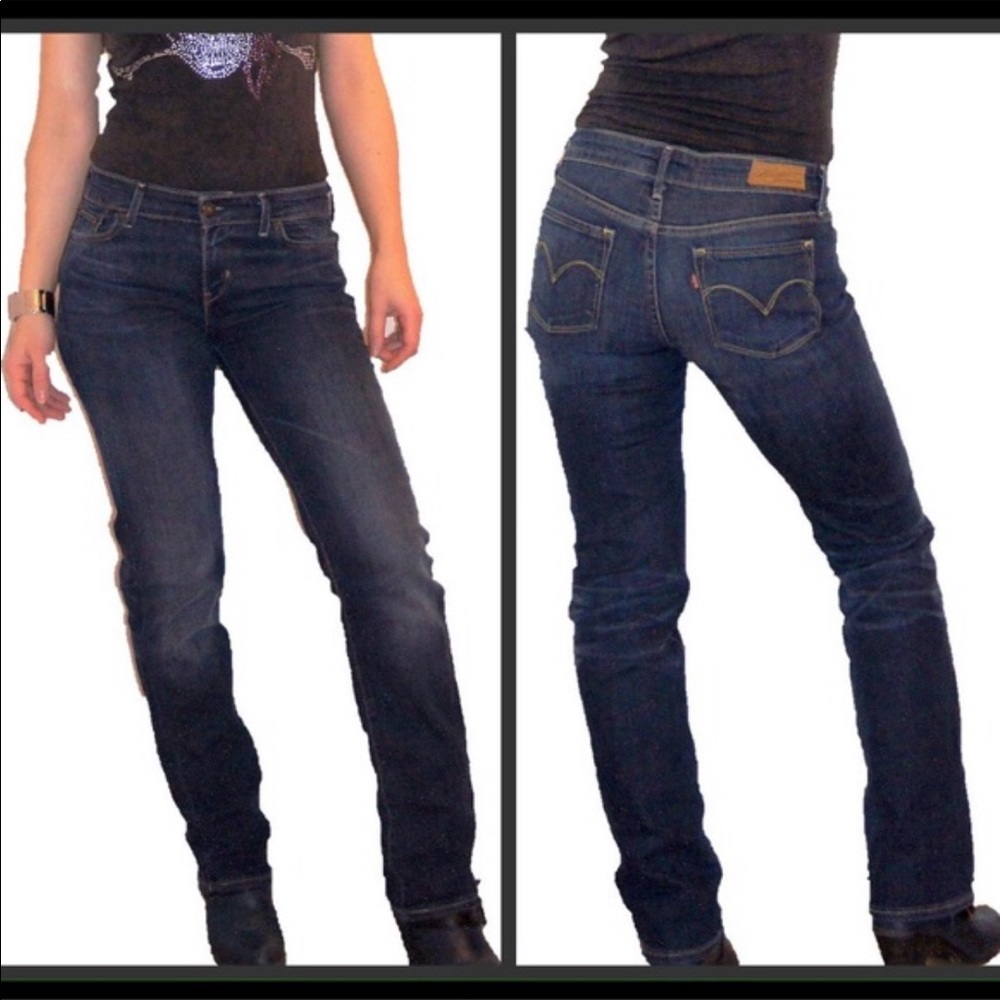 Levi’s Slight Curve Classic Size 10/30. 30” inseam